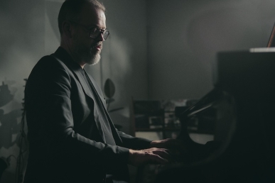 Image of artist Adam Forkelid