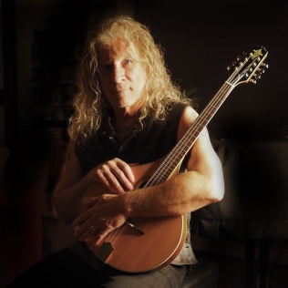 Image of artist David Arkenstone