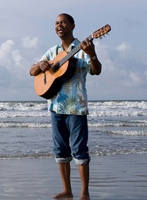 Image of artist Earl Klugh