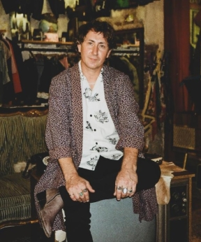 Image of artist Erik Deutsch